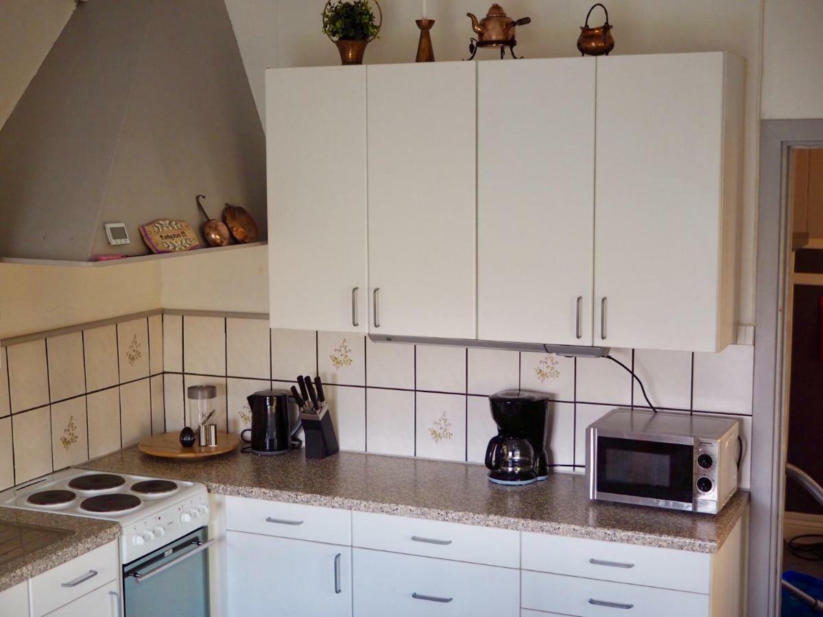 Orsastuguthyrning-Kyrkbyn Villa Ngoại thất bức ảnh