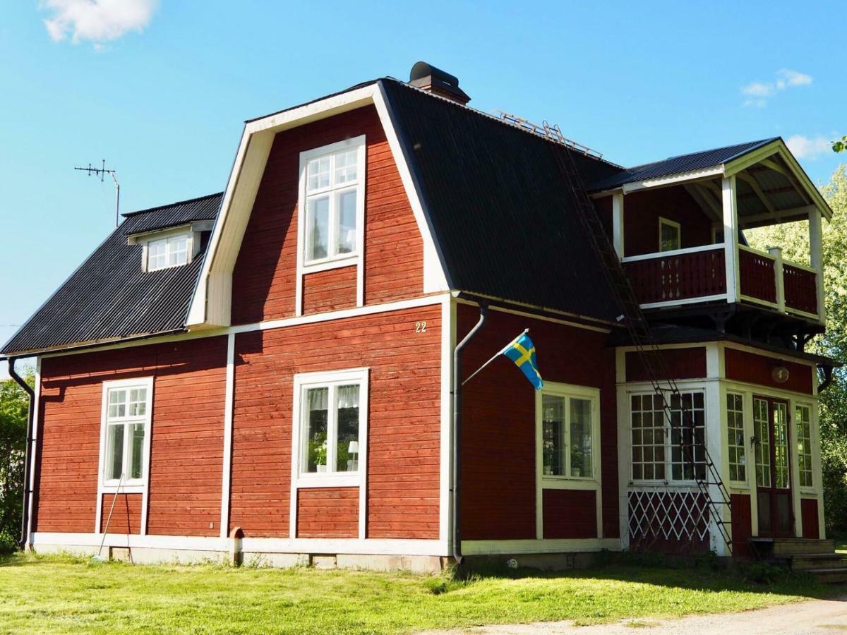 Orsastuguthyrning-Kyrkbyn Villa Ngoại thất bức ảnh