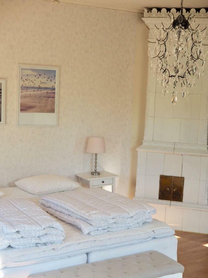 Orsastuguthyrning-Kyrkbyn Villa Ngoại thất bức ảnh