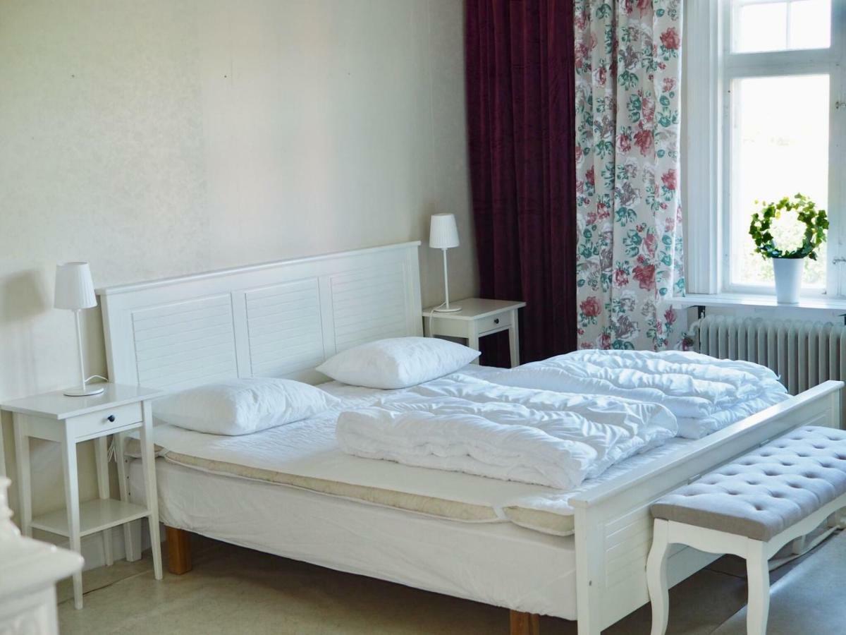 Orsastuguthyrning-Kyrkbyn Villa Ngoại thất bức ảnh