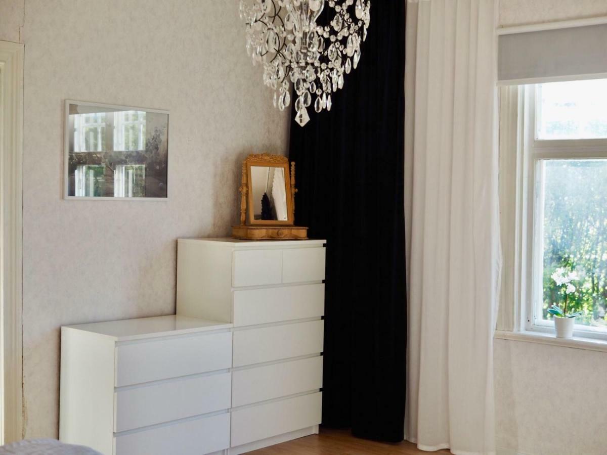 Orsastuguthyrning-Kyrkbyn Villa Ngoại thất bức ảnh