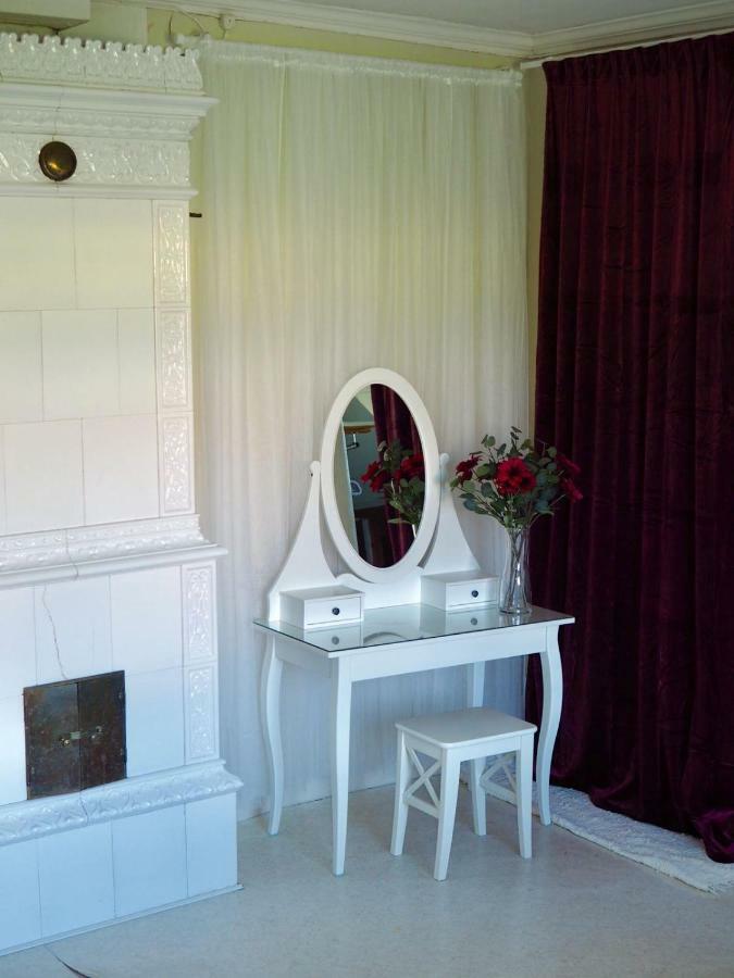 Orsastuguthyrning-Kyrkbyn Villa Ngoại thất bức ảnh