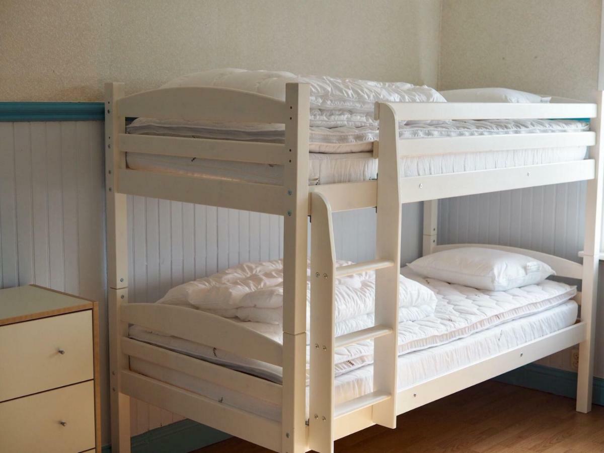 Orsastuguthyrning-Kyrkbyn Villa Ngoại thất bức ảnh