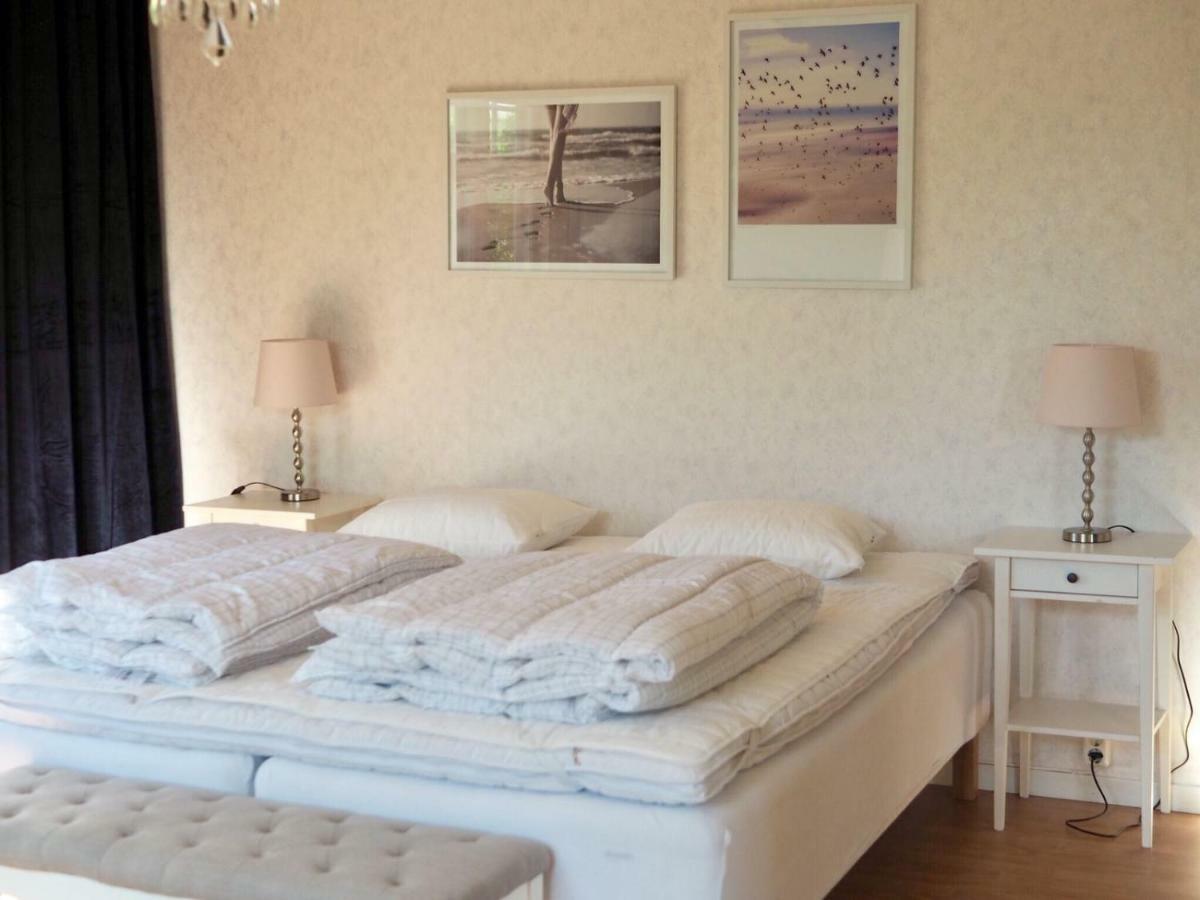 Orsastuguthyrning-Kyrkbyn Villa Ngoại thất bức ảnh